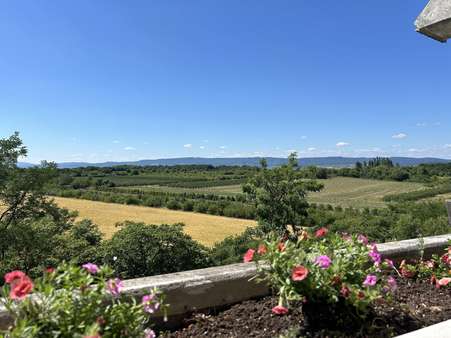 Blick vom 1. Balkon Blick vom 1. Balkon - Etagenwohnung in 55126 Mainz mit 90m² kaufen