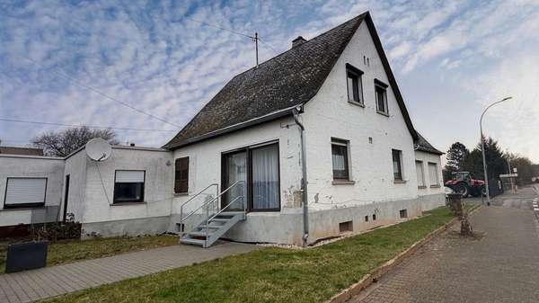 Ansicht - Mehrfamilienhaus in 55595 Weinsheim mit 212m² kaufen