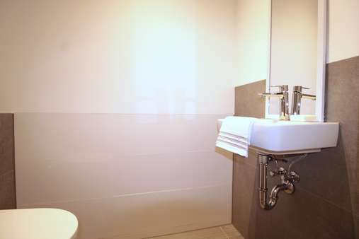 Gäste WC EG Gäste WC EG - Doppelhaushälfte in 55278 Hahnheim mit 157m² mieten