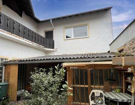 Hofansicht - Mehrfamilienhaus in 55597 Wöllstein mit 170m² kaufen