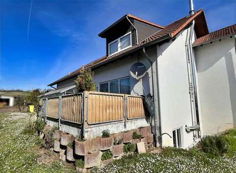 Seitenansicht/Terrasse - Doppelhaushälfte in 55599 Siefersheim mit 180m² kaufen