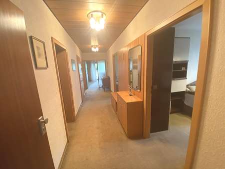 Eingangsbereich - Erdgeschosswohnung in 68623 Lampertheim mit 90m² kaufen