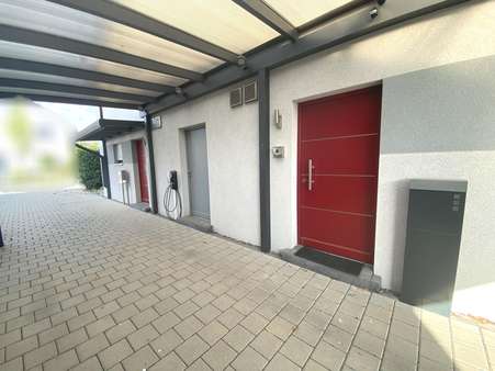 Hauseingangsbereiche - Zweifamilienhaus in 68623 Lampertheim mit 237m² kaufen