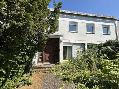 Straßenansicht Straßenansicht - Zweifamilienhaus in 55122 Mainz mit 185m² kaufen
