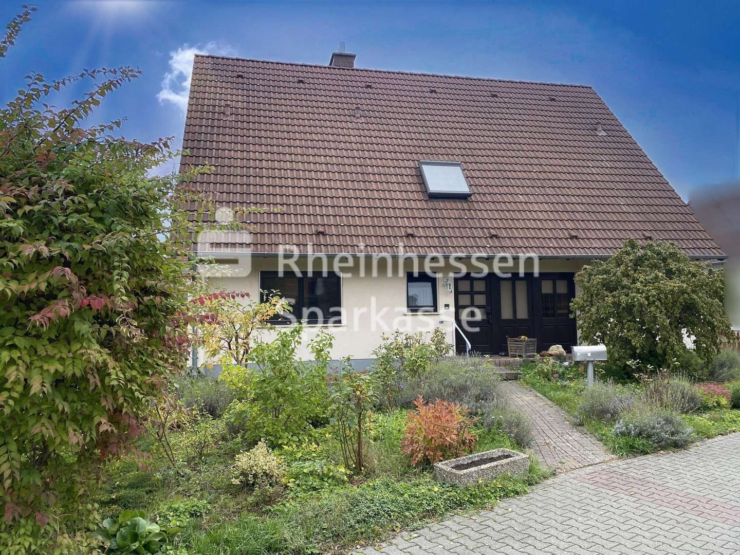 Strassenansicht - Einfamilienhaus in 67549 Worms mit 185m² kaufen
