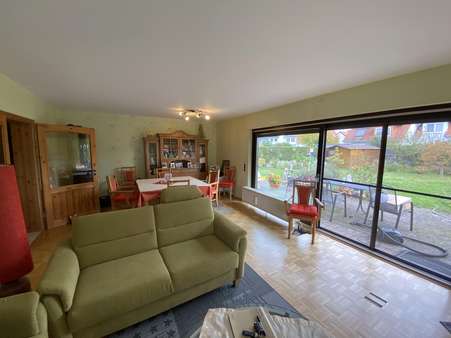 Wohn- und Esszimmer - Einfamilienhaus in 67549 Worms mit 185m² kaufen