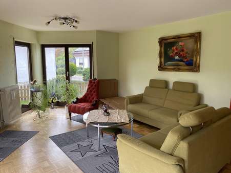 Wohnzimmer - Einfamilienhaus in 67549 Worms mit 185m² kaufen