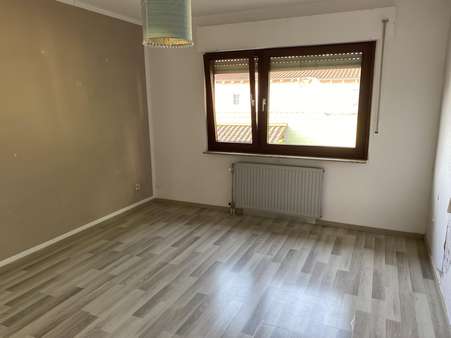 Schlafzimmer Schlafzimmer - Reihenendhaus in 67549 Worms mit 120m² kaufen