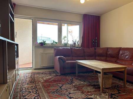Wohnzimmer Wohnzimmer - Etagenwohnung in 55122 Mainz mit 70m² kaufen