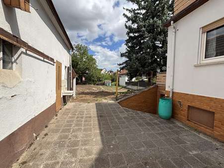 Hof und Garten Hof und Garten - Einfamilienhaus in 67574 Osthofen mit 169m² kaufen
