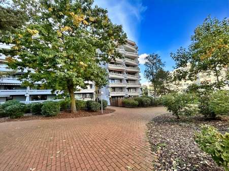 Hausansicht Hausansicht - Etagenwohnung in 55126 Mainz mit 62m² kaufen