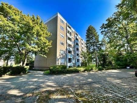 Hausansicht Hausansicht - Etagenwohnung in 55128 Mainz mit 64m² kaufen