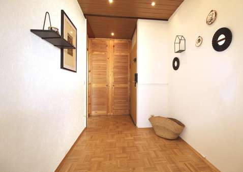 Diele - Etagenwohnung in 55126 Mainz mit 60m² kaufen
