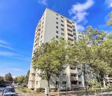 Straßenansicht Straßenansicht - Etagenwohnung in 55246 Mainz-Kostheim mit 80m² kaufen