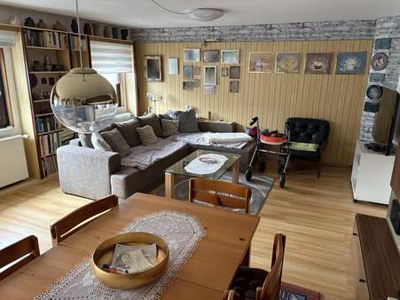 Wohnzimmer - Etagenwohnung in 67547 Worms mit 112m² kaufen