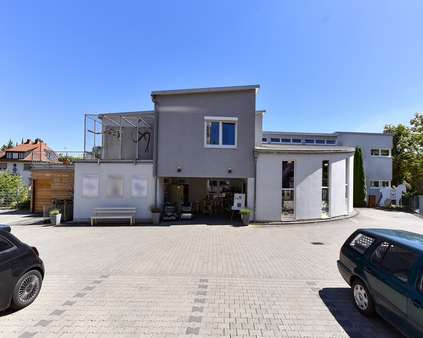 Parkplätze - Zweifamilienhaus in 55232 Alzey mit 171m² als Kapitalanlage kaufen