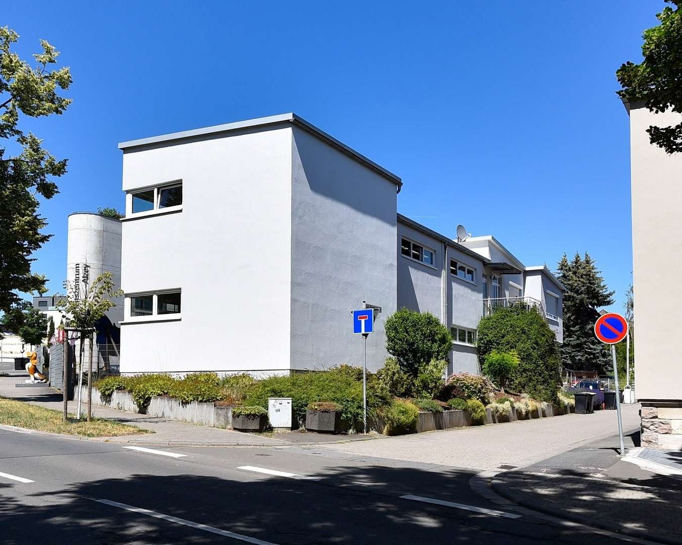 Seitenansicht - Zweifamilienhaus in 55232 Alzey mit 171m² als Kapitalanlage kaufen