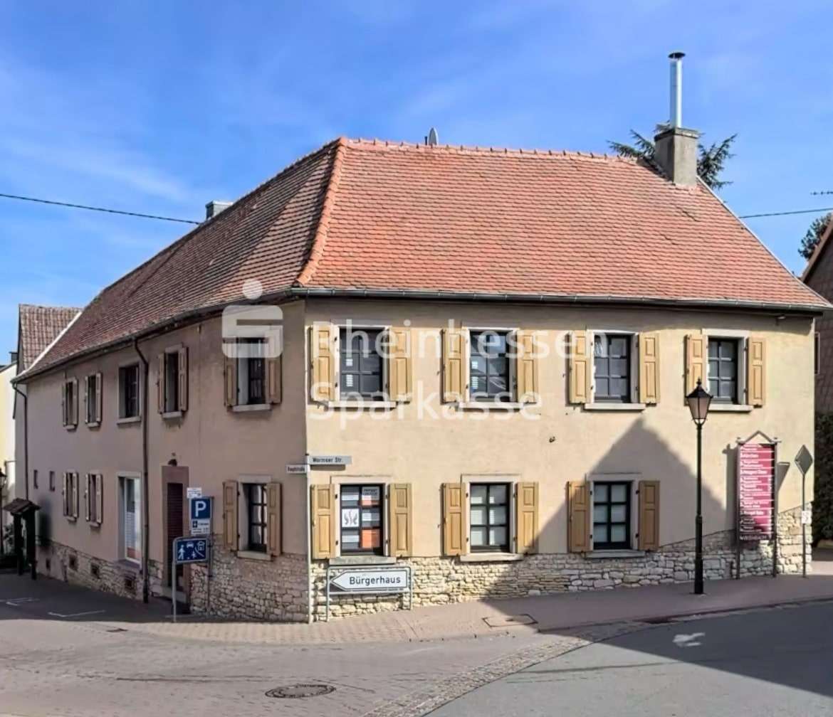 Ansicht Kreuzung Ansicht Kreuzung - Zweifamilienhaus in 55234 Ober-Flörsheim mit 228m² kaufen