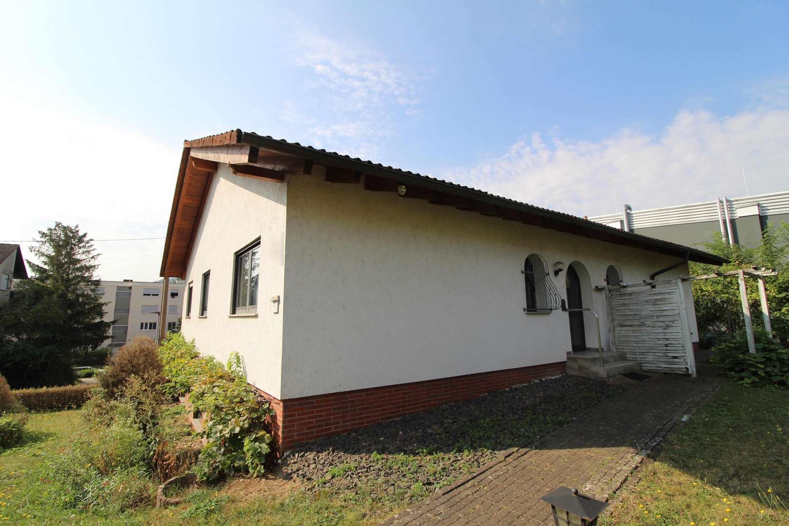 Ansicht Ansicht - Zweifamilienhaus in 55545 Bad Kreuznach mit 195m² kaufen