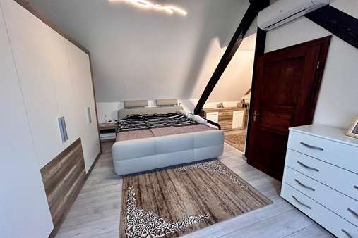 Schlafzimmer - Einfamilienhaus in 55437 Ockenheim mit 120m² kaufen