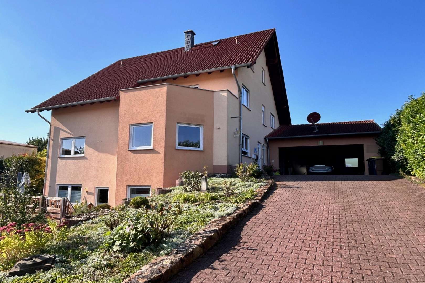 Außenansicht - Einfamilienhaus in 55270 Jugenheim mit 353m² kaufen