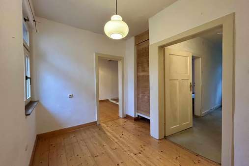 Arbeiten o. Ankleide - Reihenmittelhaus in 55595 Winterbach mit 100m² kaufen
