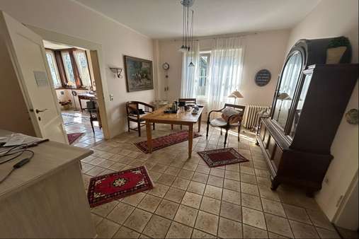 Esszimmer - Erdgeschosswohnung in 55543 Bad Kreuznach mit 125m² kaufen