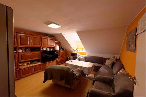 Wohnen Dachgeschoss - Mehrfamilienhaus in 55422 Bacharach mit 152m² kaufen