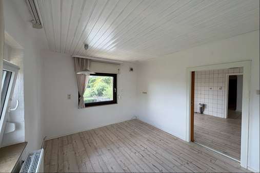 Essen Erdgeschoss Essen Erdgeschoss - Einfamilienhaus in 55442 Roth mit 107m² kaufen