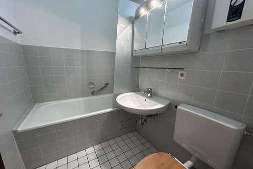 Bad - Etagenwohnung in 55545 Bad Kreuznach mit 53m² kaufen