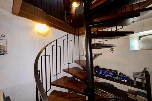 Treppe Obergeschoss Treppe Obergeschoss - Reihenmittelhaus in 55595 Sponheim mit 101m² kaufen