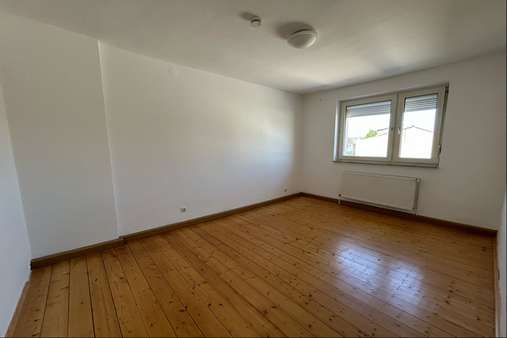 Zimmer Zimmer - Mehrfamilienhaus in 55543 Bad Kreuznach mit 173m² kaufen