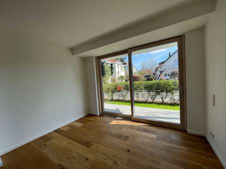 Schlafzimmer - Erdgeschosswohnung in 55252 Mainz-Kastel mit 85m² kaufen