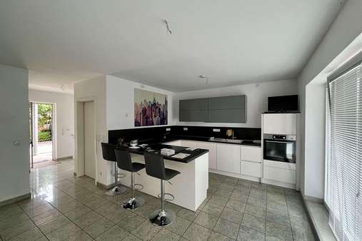 Küche - Zweifamilienhaus in 55424 Münster-Sarmsheim mit 260m² kaufen