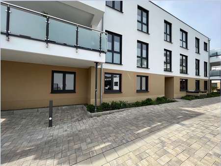 Außenansicht Wohnung - Erdgeschosswohnung in 55545 Bad Kreuznach mit 128m² kaufen