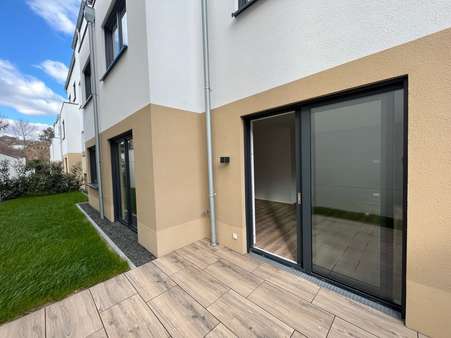 Terrasse - Erdgeschosswohnung in 55545 Bad Kreuznach mit 128m² kaufen