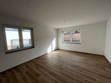 Schlafzimmer - Erdgeschosswohnung in 55545 Bad Kreuznach mit 128m² kaufen