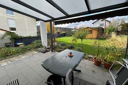 Ansicht Terrasse - Doppelhaushälfte in 55545 Bad Kreuznach mit 116m² kaufen