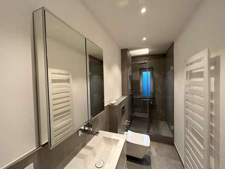 Gäste-WC - Etagenwohnung in 65189 Wiesbaden mit 104m² kaufen