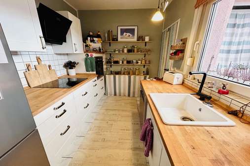 Küche 3ZKB - Erdgeschosswohnung in 55288 Armsheim mit 133m² kaufen