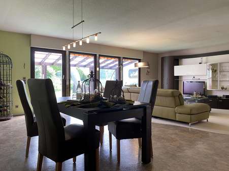 Ess-/Wohnzimmer OG - Einfamilienhaus in 55494 Rheinböllen mit 162m² kaufen