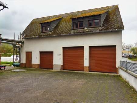 null - Mehrfamilienhaus in 55483 Dickenschied mit 415m² kaufen