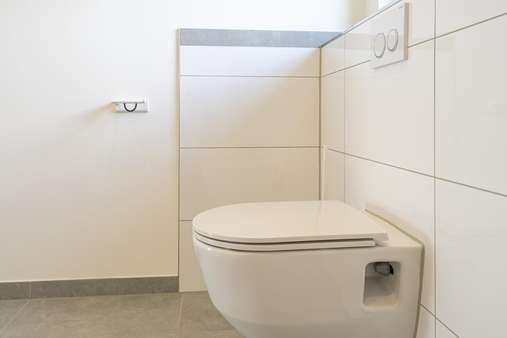 Beispiel WC - Erdgeschosswohnung in 56281 Emmelshausen mit 67m² kaufen