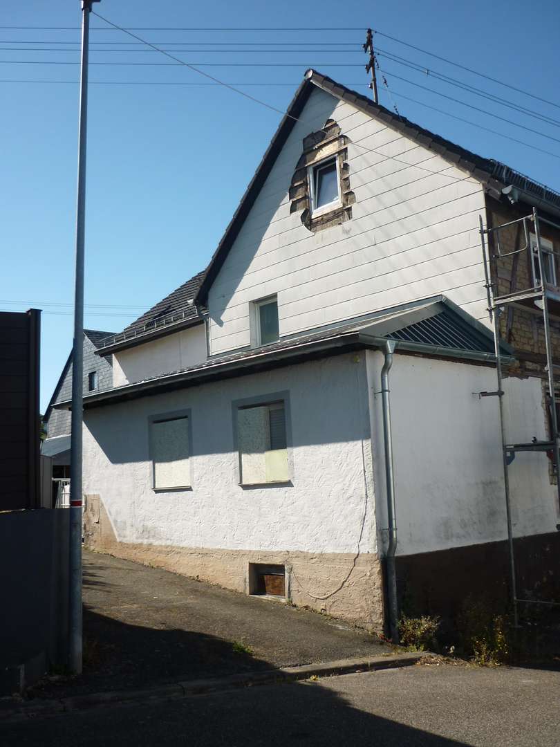 null - Zwangsversteigerung Zweifamilienhaus in 55494 Liebshausen mit 190m² kaufen
