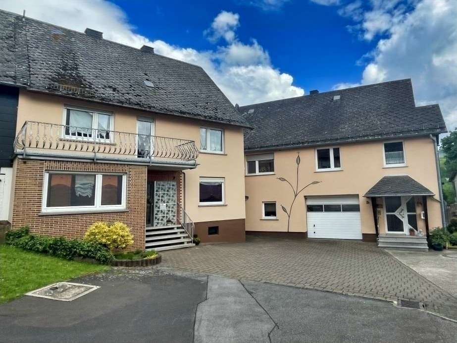 null - Zweifamilienhaus in 56288 Bubach mit 277m² kaufen