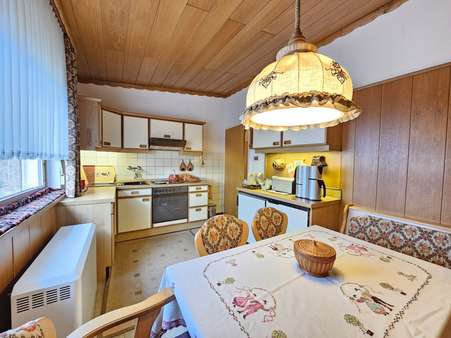 Küche mit Essplatz Küche mit Essplatz - Etagenwohnung in 55758 Kempfeld mit 122m² kaufen