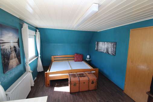 Schlafzimmer DG - Einfamilienhaus in 55743 Idar-Oberstein mit 150m² kaufen