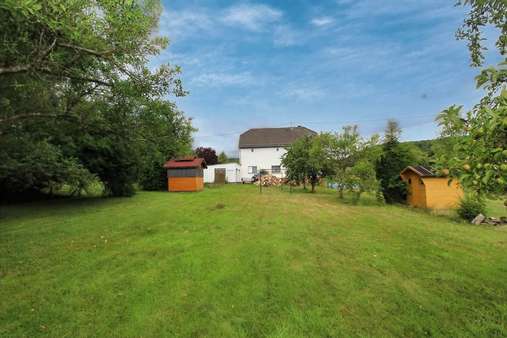 Garten Garten - Zweifamilienhaus in 55767 Wilzenberg-Hußweiler mit 160m² kaufen