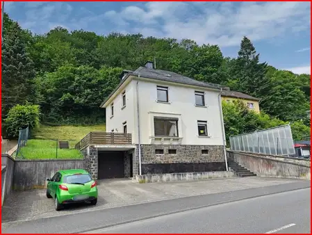 Einfamilienhaus in verkehrsgünstiger Lage