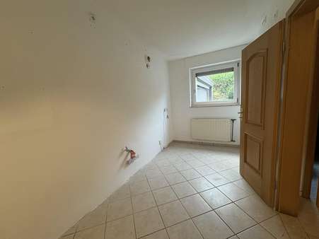 Separate Küche mit Fenster Separate Küche mit Fenster - Einfamilienhaus in 56077 Koblenz mit 124m² kaufen